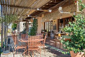 Quaint Cottage in Citta Della Pieve With Pool