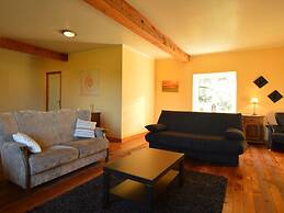 Lovely Holiday Home in Osmanville With Terrace