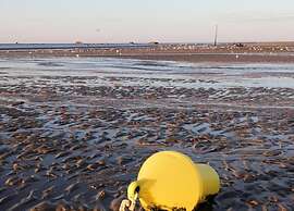 Lovely Holiday Home in Osmanville With Terrace