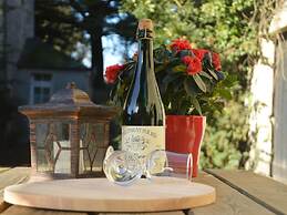 Lovely Holiday Home in Osmanville With Terrace