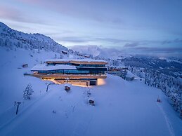 Apartment in Hochfugen With a Terrace
