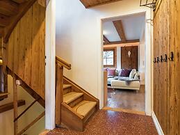 Detached Holiday Home in Ellmau Near the ski Lift