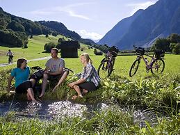 Detached Holiday Home in Ellmau Near the ski Lift