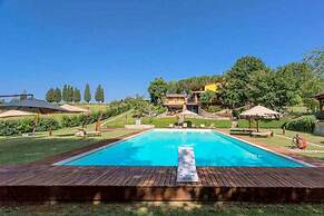 Comfortable Cottages in Loro Ciuffenna