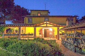 Comfortable Cottages in Loro Ciuffenna