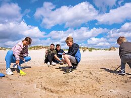 10 Person Holiday Home on a Holiday Park in Blavand