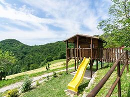 Beautiful Apartment in Sestino With Garden