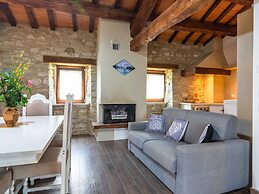 Beautiful Apartment in Sestino With Garden