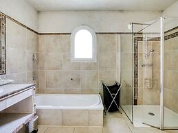 Delightful Villa at Moriani-plage With Garden