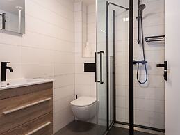 Apartment Located Directly on the Sneekermeer