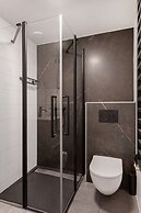 Apartment Located Directly on the Sneekermeer