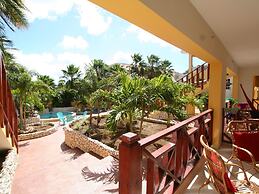 Air-conditioned Mama Sha Apartment Near Jan Thiel