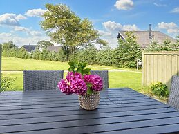 6 Person Holiday Home on a Holiday Park in Hemmet