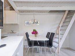 6 Person Holiday Home on a Holiday Park in Hemmet