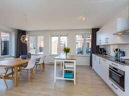 Lush Apartment in Zoutelande Near Beach