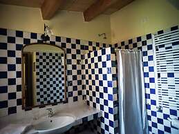Holiday Home in Paciano With Swimming Pool,terrace,billiards