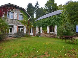 Quaint Holiday Home in Bievre in the Forest