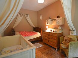 Quaint Holiday Home in Bievre in the Forest