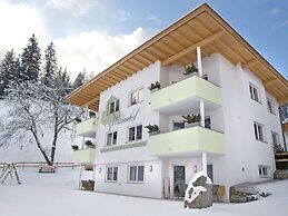 Luxurious Apartment in Fugen Near Forest