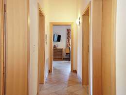 Luxurious Apartment in Fugen Near Forest