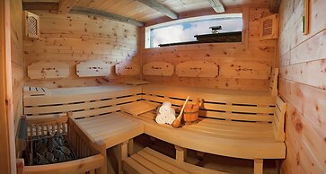 Luxurious Apartment in Fugen Near Forest