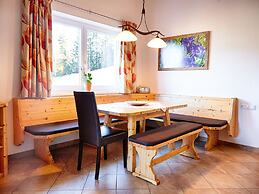 Luxurious Apartment in Fugen Near Forest