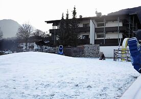 Luxurious Apartment in Fugen Near Forest