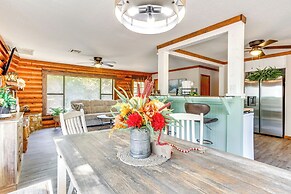 Davis Cabin w/ Fire Pit: Close to Turner Falls!