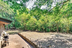 Davis Cabin w/ Fire Pit: Close to Turner Falls!