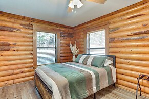Davis Cabin w/ Fire Pit: Close to Turner Falls!