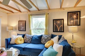 Cottage w/ Fire Pit & Lake Access in Waterloo!