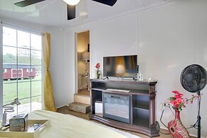 Cottage w/ Fire Pit & Lake Access in Waterloo!