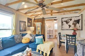 Cottage w/ Fire Pit & Lake Access in Waterloo!