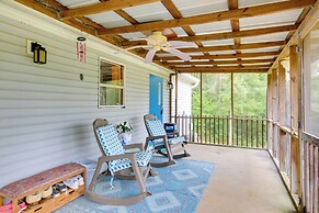 Screened Porch w/ Lake Views: Waterloo Home!