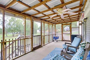 Screened Porch w/ Lake Views: Waterloo Home!