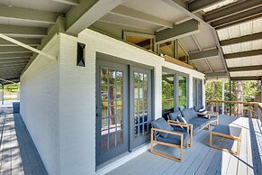 Lake O' the Pines Retreat: Private Dock!