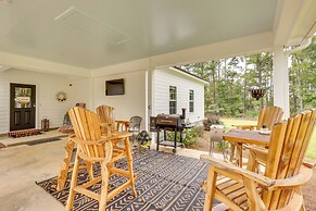 Georgia Countryside Home: 3 Mi to Wild Adventures!