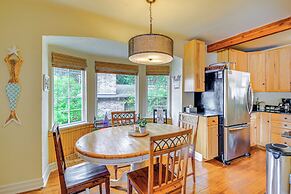 Bayfront Home w/ Private Beach in Vaughn!