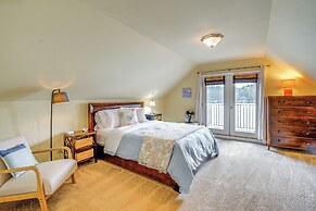 Bayfront Home w/ Private Beach in Vaughn!