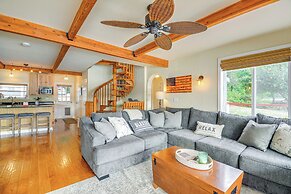 Bayfront Home w/ Private Beach in Vaughn!