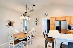 4 Mi to Beach: Lewes Townhome w/ Ping-pong Table