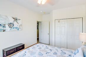 4 Mi to Beach: Lewes Townhome w/ Ping-pong Table