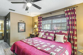 Lakefront Home: Deck, Grills & Fire Pit in Karnack