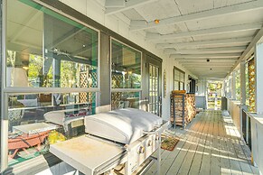 Lakefront Home: Deck, Grills & Fire Pit in Karnack