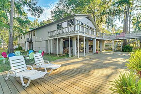 Lakefront Home: Deck, Grills & Fire Pit in Karnack