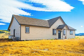 Mtn-view Home w/ Public Land Access in Guffey!