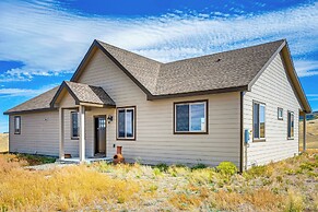 Mtn-view Home w/ Public Land Access in Guffey!