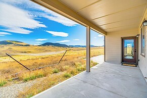 Mtn-view Home w/ Public Land Access in Guffey!