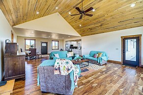 Mtn-view Home w/ Public Land Access in Guffey!