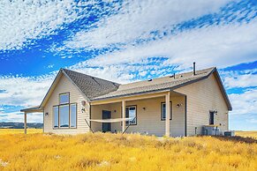 Mtn-view Home w/ Public Land Access in Guffey!
